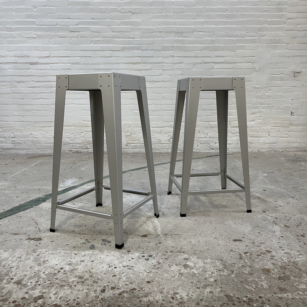 Contemporary Bar Stools