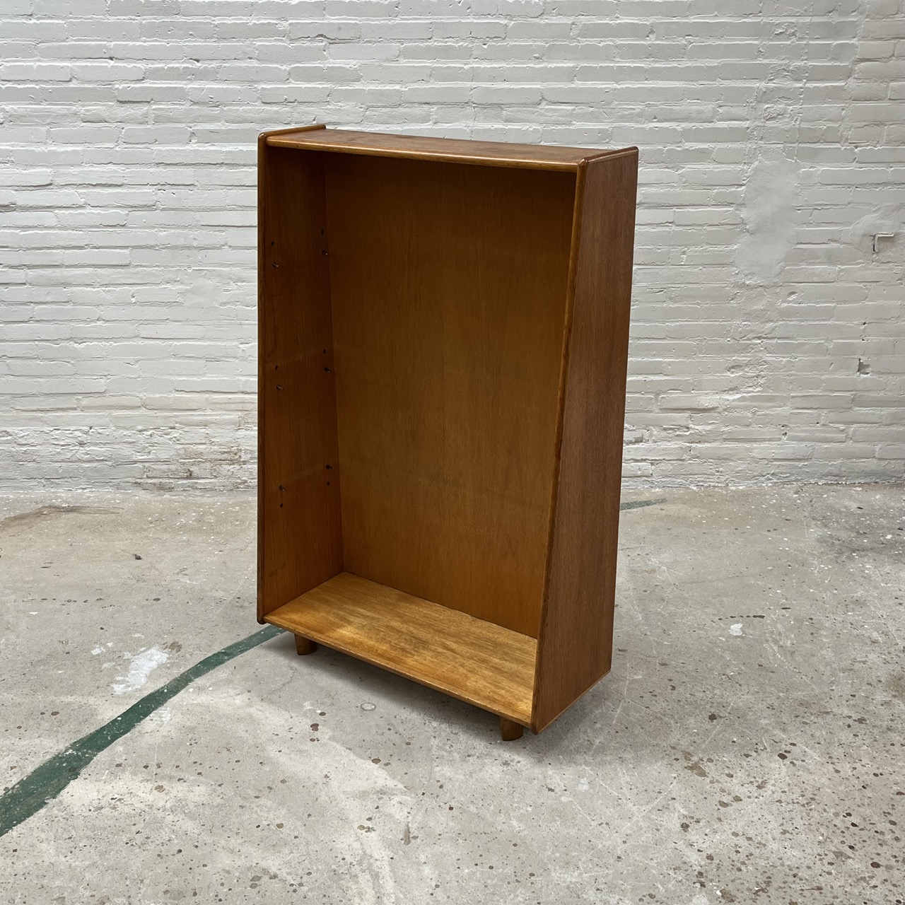 "Model BE02" Bookcase