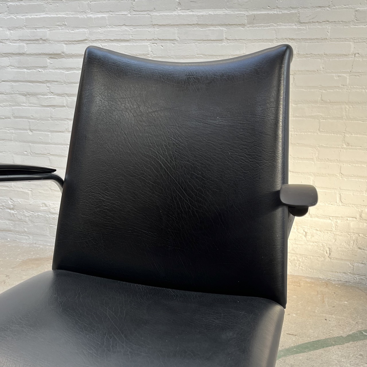 "4014" Arm Chair