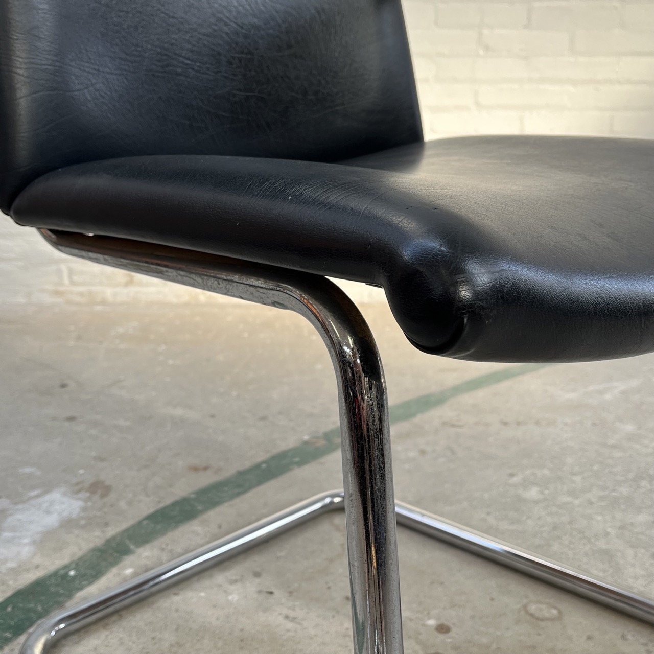 "4014" Arm Chair