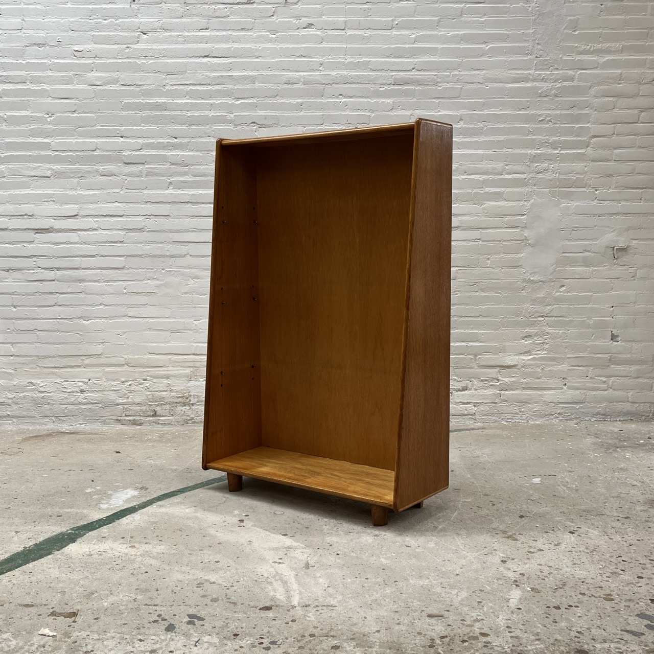 "Model BE02" Bookcase