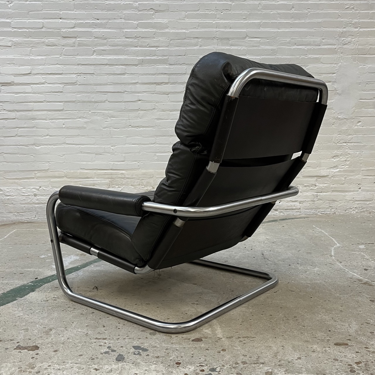 'Mr. Oberman' Easy Chair